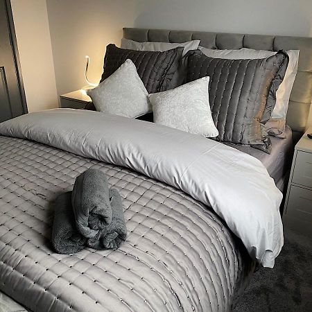 Beautiful Modern Cosy Central Apartment / Sleeps 4 Ридинг Экстерьер фото